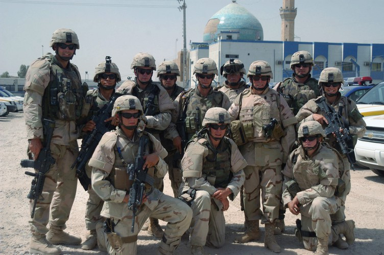 Trong phòng chat này, binh sĩ Melzer liên lạc với một "người trung gian" mà anh ta cho là có quan hệ với các nhóm Hồi giáo cực đoan để cung cấp thông tin về hoạt động của đơn vị.