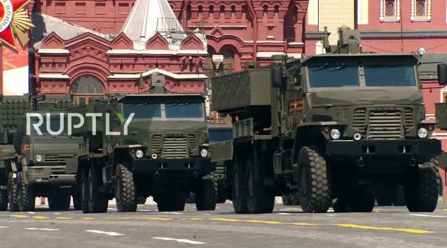 Hệ thống phun lửa hạng nặng TOS-2 Tosochka.