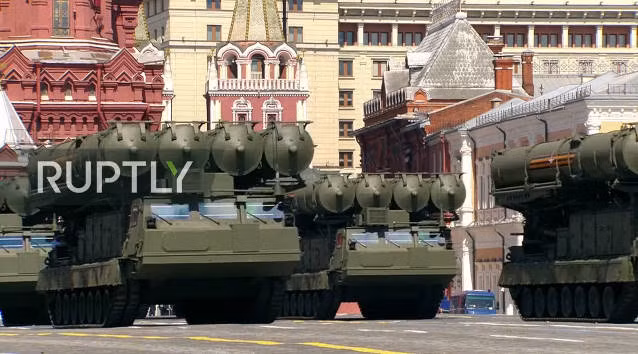 So với các đời S-300V trước kia thì hầu như S-300V4 không có nhiều thay đổi về ngoại hình.