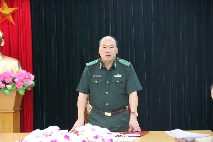 Giai đoạn 1993-2001, ông nhận nhiệm vụ tại lực lượng Biên phòng Lạng Sơn, lần lượt giữ các chức vụ: Đội trưởng Đội công tác Biên phòng, Đồn Biên phòng Thanh Lòa; Phó Trạm trưởng Trạm Cốc Nam, Đồn Biên phòng Tân Thanh; tiếp tục theo học tại Đại học Biên phòng trong 2 năm.