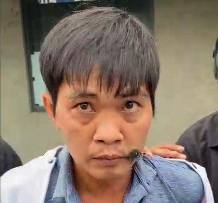  Trói tay nữ chủ tiệm hớt tóc để cướp tài sản: Giả vờ vào tiệm hớt tóc để gội đầu, Lê Thanh Bình, biệt danh Bình "bớt" (SN 1985, trú TP Tuy Hòa, Phú Yên) bất ngờ túm tóc nữ chủ tiệm ở TP Cam Ranh giật mạnh vào vách tường, lớn tiếng đe dọa tính mạng rồi đẩy nạn nhân vào nhà vệ sinh để trói tay trước khi cướp tài sản và tẩu thoát. Ngày 29/10, Công an TP Cam Ranh cho biết vừa tạm giữ Bình. 