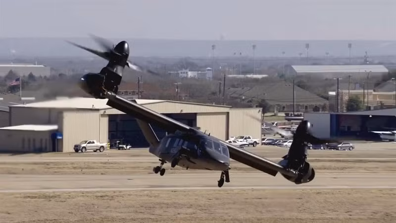 Trước đây Bell đã giới thiệu hai mẫu (trên lý thuyết) V-280 Valor là vận tải và tấn công. Mẫu V-280 vận tải có 4 thành viên phi hành đoàn và khả năng chứa tối đa 11 binh sĩ. Trong khi đó, mẫu V-280 tấn công có khả năng ứng dụng vũ khí tấn công chính xác. Cũng theo hãng Bell, V-280 sẽ sử dụng hệ thống điều khiển điện tử 3 kênh kép.