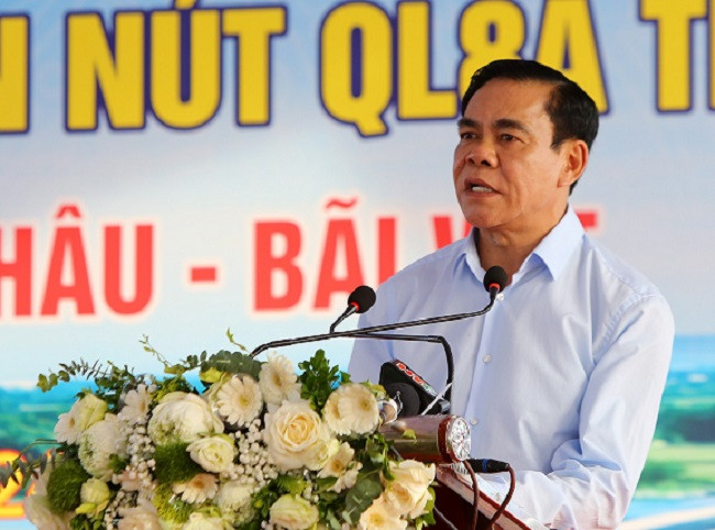 Cao tốc Diễn Châu – Bãi Vọt chính thức thông xe trên toàn tuyến - Hình 4 Cao toc Dien Chau – Bai Vot chinh thuc thong xe tren toan tuyen-Hinh-4