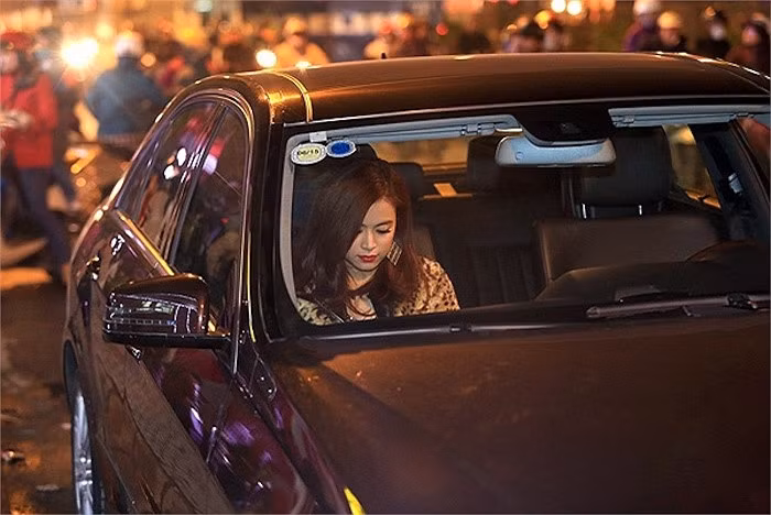 Hoàng THuỳ Linh thường xuyên tự lái chiếc xe này đi chơi hay đến các sự kiện.