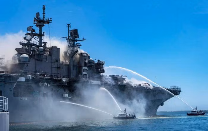 Hải quân Mỹ cũng xem xét khả năng chuyển đổi tàu LHD-6 cho nhiệm vụ khác, chẳng hạn như tàu bệnh viện, nhưng chi phí chuyển đổi hơn 1 tỷ USD - nhiều hơn việc đóng một con tàu mới tương tự.