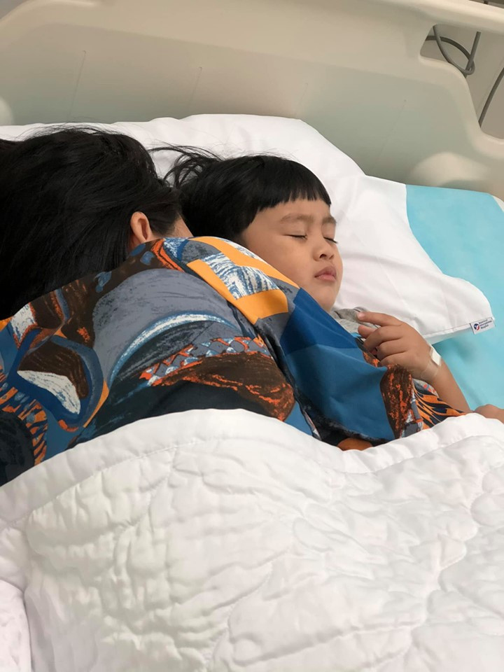 Ngoc Lan dap tra gat khi bi chi trich khong biet cach day con-Hinh-5