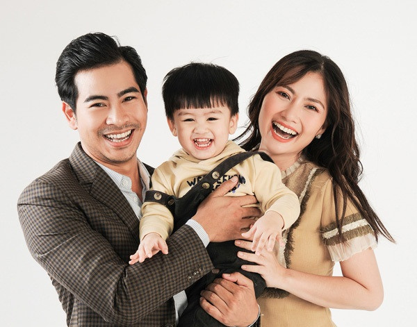 Ngoc Lan dap tra gat khi bi chi trich khong biet cach day con