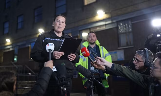 Canh sat Anh tha 3 nghi pham vu 39 nguoi chet trong container