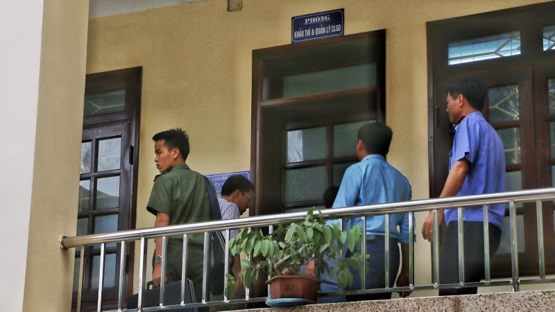 Sap xet xu loat vu gian lan thi cu tai mot so tinh phia Bac