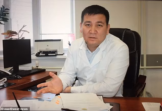 Be so sinh chet tham vi bac si qua... luoi-Hinh-2