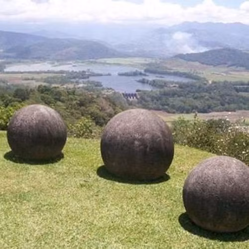 Ly ky nhung khoi cau nang ca tan, nhan nhui den kho tin