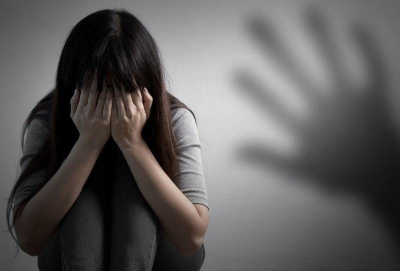 Khong co tien mua qua sinh nhat cho con, cha lam dieu lanh gay...