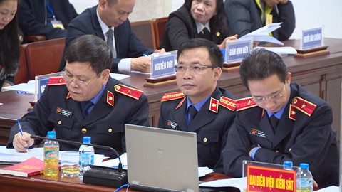 Trong phần tranh luận, luật sư bào chữa và một số bị can thắc mắc về cách giám định thiệt hại số tiền 1.100 tỷ PVC sử dụng sai mục đích và một số chứng cứ cáo buộc khác. Tuy nhiên, đại diện VKS cho rằng có cơ sở xác định ông Thăng và cấp dưới cố ý làm trái. Riêng Trịnh Xuân Thanh có căn cứ xác định bị cáo này đã tham ô tài sản.