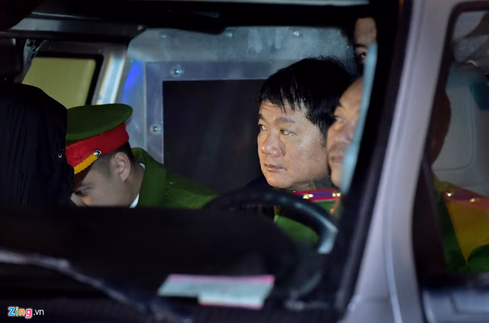 Trong phần tự bào chữa, ông Thăng thừa nhận trách nhiệm người đứng đầu và xin nhận tội thay cho các bị cáo dưới quyền không có động cơ vụ lợi, vi phạm do thực hiện chỉ đạo quyết liệt. Cựu Chủ tịch PVN gửi lời xin lỗi tới Đảng, tới nhân dân vì để ảnh hưởng đến thương hiệu của ngành dầu khí.