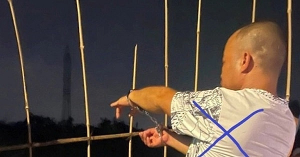 Thịnh mặc quần áo và chờ đến khoảng 0h30 ngày 10/6/2023 mang xác chị A đi phi tang. Khi đến trước cửa nhà số 282, đường Đa Phúc, thấy ánh đèn xe máy của người dân đi đường, Thịnh sợ hãi bỏ bao tải chứa thi thể nạn nhân ở đây. Khoảng 15 phút sau, Thịnh đi ra chỗ xác chị A .với mục đích mang đi xa nhà Thịnh, tuy nhiên do thấy vẫn nhiều xe máy qua lại nên Thịnh đành bỏ về nhà ngủ. Đến 4h sáng cùng ngày, Thịnh mang xe đạp điện, quần áo của nạn nhân vứt tại khu vực ruộng lúa cách hiện trường 1,5 km rồi đi bộ về nhà. Tại cơ quan điều tra, Thịnh thành khẩn khai nhận mọi hành vi phạm tội của mình.