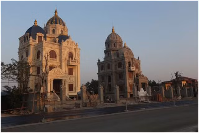 Tọa lạc trên khuôn viên có diện tích 2.000m2 ở Ninh Bình thuộc sở hữu của một đại gia ngành xây dựng. Ảnh: Vietnamnet.