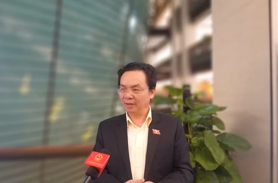 Hang gian lan doi lot hang Viet Nam: Xu ly minh bach, quyet liet de ran de doanh nghiep