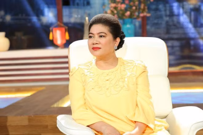 Shark Đỗ Thị Kim Liên là shark nữ duy nhất của Shark Tank Việt Nam mùa 3 năm 2019. Hiện bà đảm nhiệm vị trí Chủ tịch Hội đồng Quản trị Tập đoàn AquaOne, Chủ tịch Hội đồng Quản trị Công ty Cổ phần nước mặt Sông Đuống, Chủ tịch Hội đồi Quản trị Công ty Cổ phần Nước Xuân Mai...