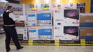 Theo CNN, các mặt hàng điện tử giảm giá trong ngày Black Friday thường có chất lượng thấp hơn bình thường.