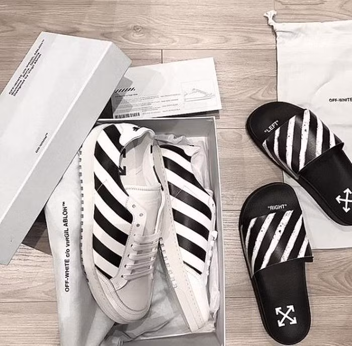 Sở hữu nguồn thu nhập lớn, Sơn Tùng không tiếc tay tậu những món hàng hiệu đắt tiền như đồng hồ thương hiệu Hublot 750 triệu, áo khoác lông của Fendi giá 188 triệu đồng....Nguồn ảnh: Internet.