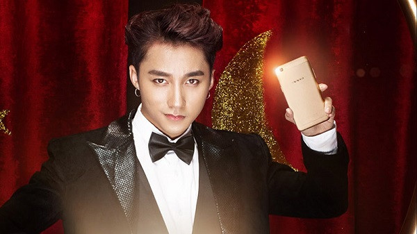 Kênh Youtube Sơn Tùng M-TP Official cũng đem về cho giọng ca Thái Bình doanh thu ước tính mỗi năm từ 46.900 USD đến 750.900 USD (1 tỷ đồng – 18 tỷ đồng).