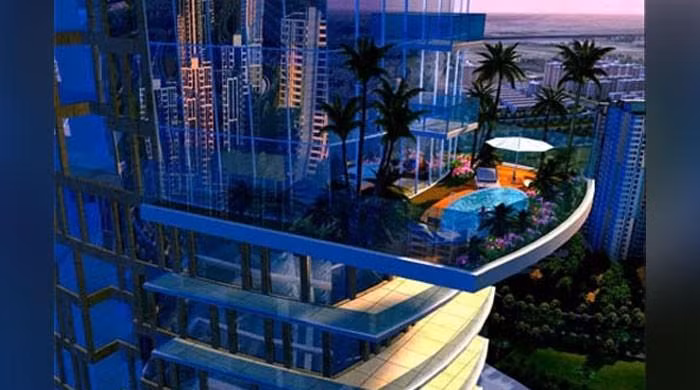 Đặc biệt, tỷ phú Ấn Độ còn dành 6 tầng trong tòa nhà làm chỗ đỗ xe với sức chứa tối đa 168 chiếc.