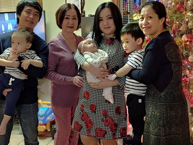 Hiện, ở tuổi 24, Xuân Mai đã là bà mẹ ba con. Ngoại hình của cô thay đổi nhiều so với trước. Giọng ca nhí đình đám một thời từng chia sẻ về ông xã của mình: "Anh ấy có rất nhiều tính cách mà tôi yêu mến như thẳng thắn, trung thực và chịu khó. Điều tôi phục nhất là cách anh xử lý mọi tình huống khó khăn, rắc rối trong cuộc sống một cách rất nhẹ nhàng, điềm đạm. Nhìn vào anh, tôi học hỏi được nhiều điều".