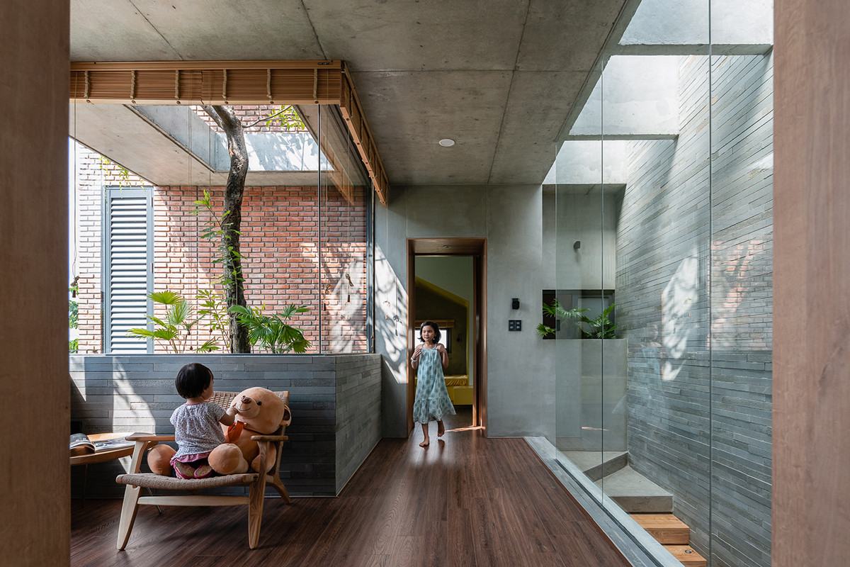 Các phòng đều tận dụng ánh sáng tự nhiên và gió trời.