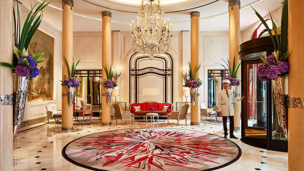 Đáng chú ý, phòng Hoàng gia - Royal Suite của khách sạn có mức giá xấp xỉ 700 triệu/đêm, rộng 450m2.