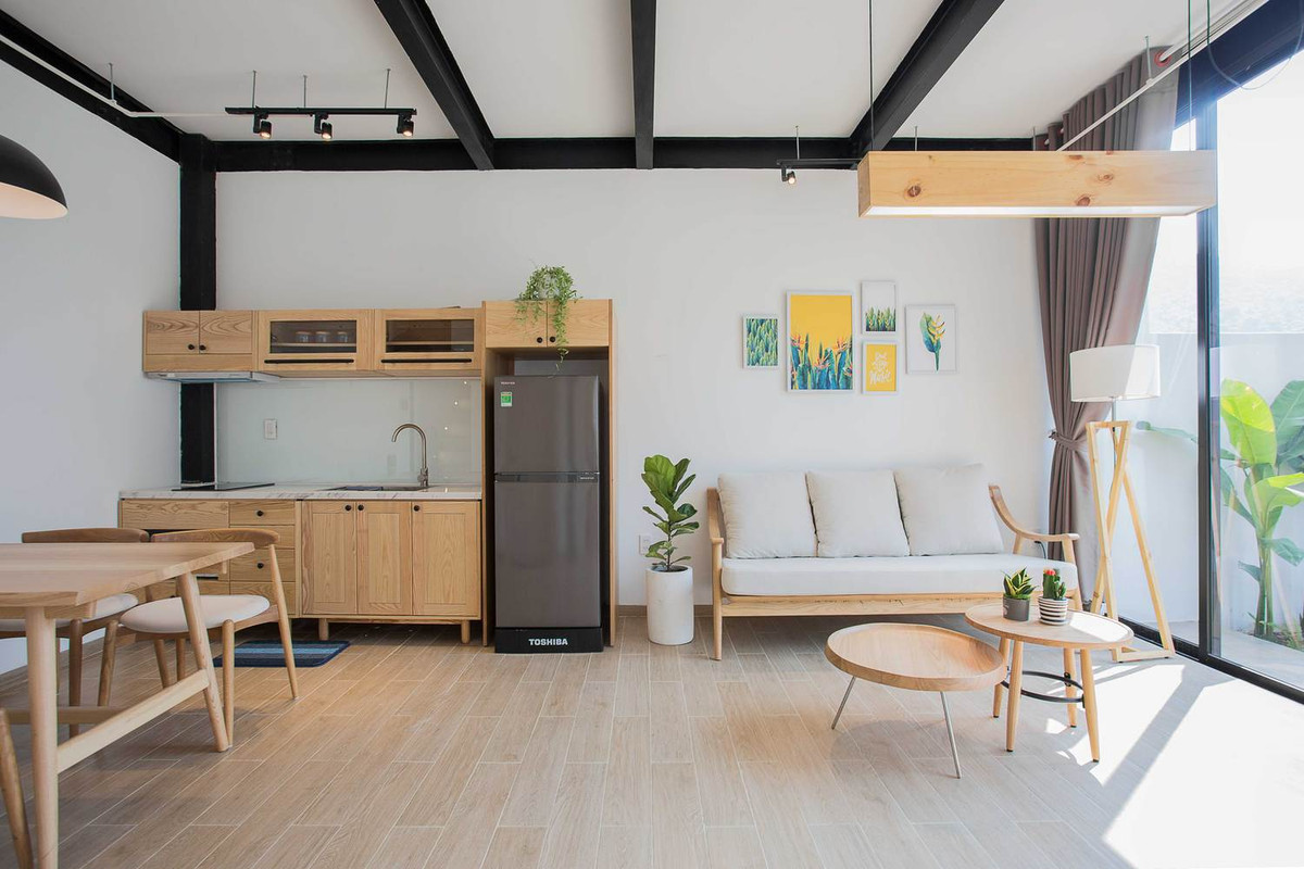 Do đó, nhóm thiết kế đề xuất xây 2 ngôi nhà nhỏ riêng biệt.