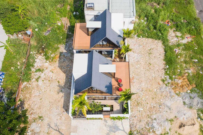 Vị trí này khá mát mẻ và khác biệt so với khu vực khác của thành phố.