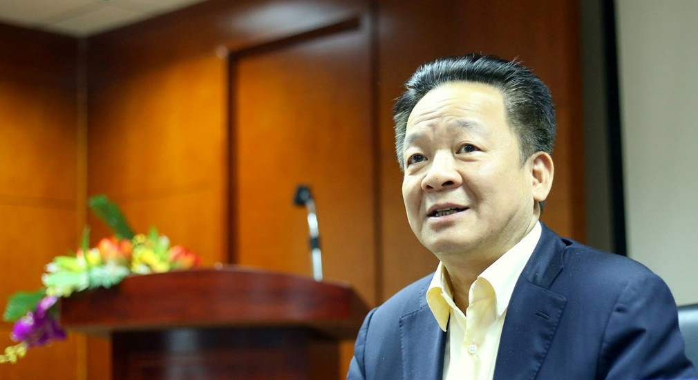 Bau Hien - dai gia tai chinh, ong trum phong khoang kiem tien the nao?