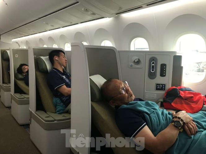 Thầy Park và các học trò ở U22 Việt Nam vừa trải qua một hành trình SEA Games 30 rực rỡ nhưng cũng không kém phần mệt mỏi.