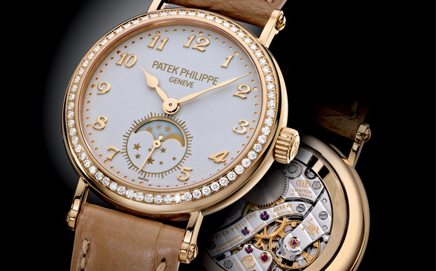 Mỗi chiếc đồng hồ Patek Philippe phải mất 9 tháng để sáng tạo. Với những tuyệt phẩm mang tầm cỡ thế giới, các nghệ nhận phải mất đến 2 năm.
