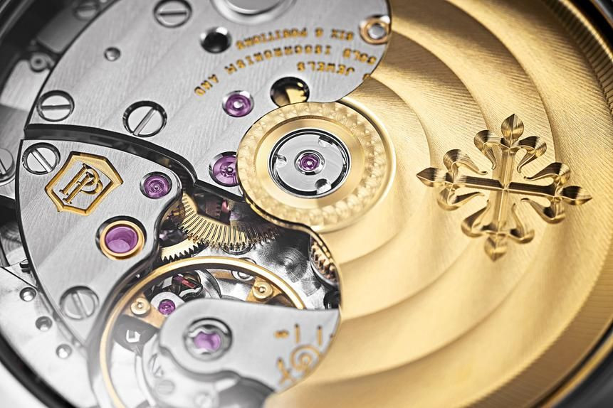 Mỗi chiếc đồng hồ xa xỉ này có đến 252 chi tiết cấu thành.