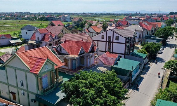 Chang trai thoat chet khi khong sang Anh la 