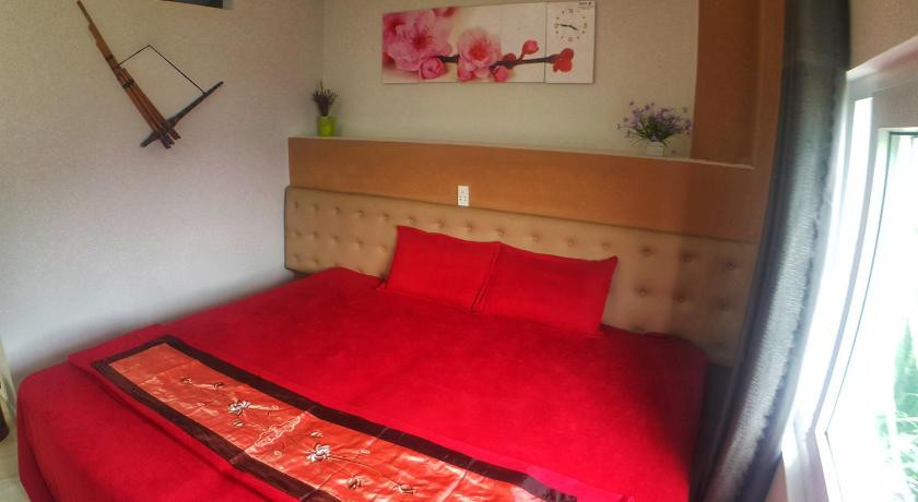 Giá phòng tại khách sạn Panorama dao động từ từ 650.000 – 750.000 đồng/phòng (tùy loại phòng 2 hay 3 người ở). Ảnh: Agoda.