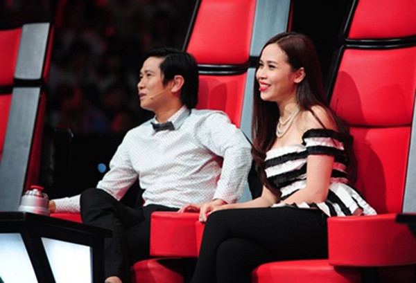 Bên cạnh nhà đẹp và xe sang, Lưu Hương Giang và Hồ Hoài Anh còn khoác lên mình những bộ đồ hàng hiệu đắt tiền. Ảnh: Saobiz.