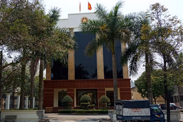 Diem mat 3 giam doc doanh nghiep hoi lo thanh tra tinh Thanh Hoa