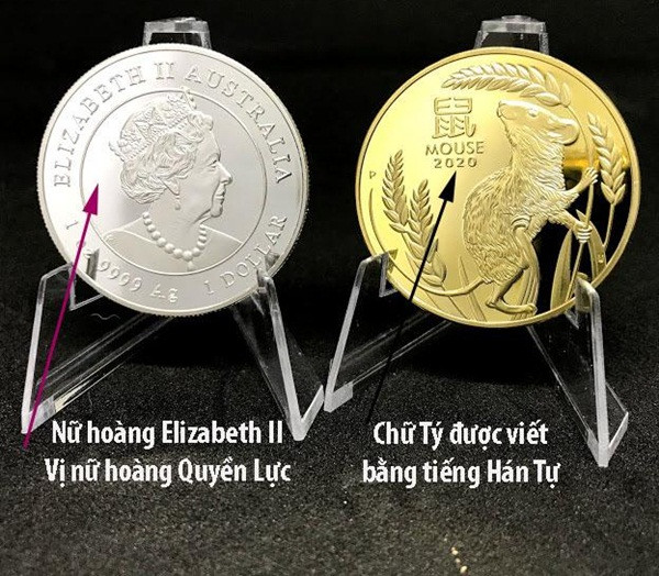 Ngoài tiền giấy, tiền xu hình chuột cũng được nhiều khách hàng săn lùng. Trong ảnh là tiền xu hình con chuột mạ vàng, bạc của Úc với giá từ 200.000 - 250.000 đồng.