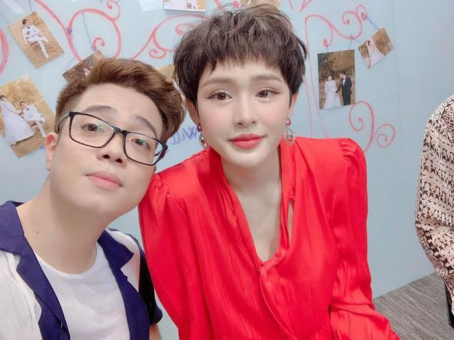 Van Mai Huong khoe dang ky ket hon: Me Bui Anh Tuan noi gi?-Hinh-2