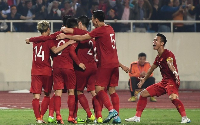 Choi an tuong tai VL World Cup 2022, tuyen VN nhan thuong 