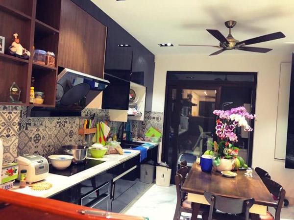 Khu bếp được vợ chồng Ngọc Lan - Thanh Bình đầu tư tỉ mỉ. Ảnh: FBNV.