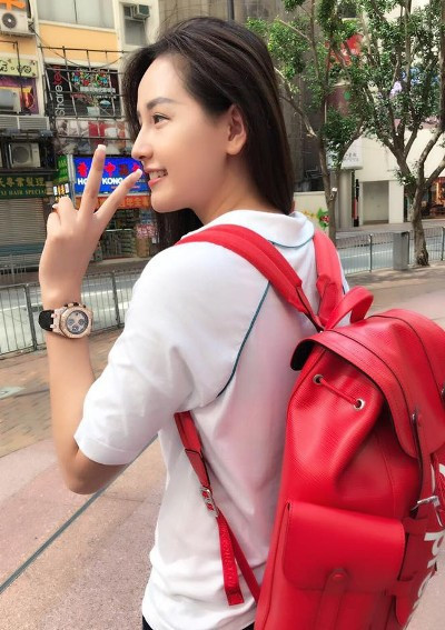 Balo 250 triệu đồng của Mai Phương Thúy. Ảnh: Dân Việt.