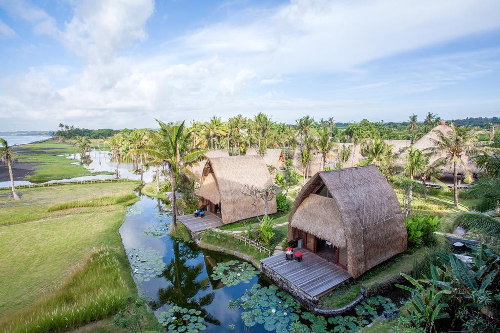 Khu resort yên bình với không gian nghỉ dưỡng không thể tốt hơn. Nguồn ảnh: VOV, Booking