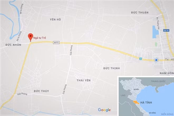 Ket dang cho tai xe xe buyt danh hanh khach doi di ve sinh-Hinh-2