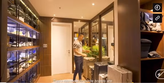 Mới đây, Vũ Khắc Tiệp quay clip giới thiệu mọi ngóc ngách của căn chung cư cao cấp ở quận 2 (TP HCM) tới khán giả.