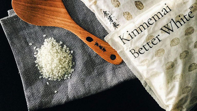 Thông tin từ nhà sản xuất cho biết, Kinmemai Premium là sự kết hợp của 5 loại gạo từng giành giải thưởng ở các tỉnh Gunma, Gifu, Kumamoto, Nagano và Niigata của Nhật Bản.