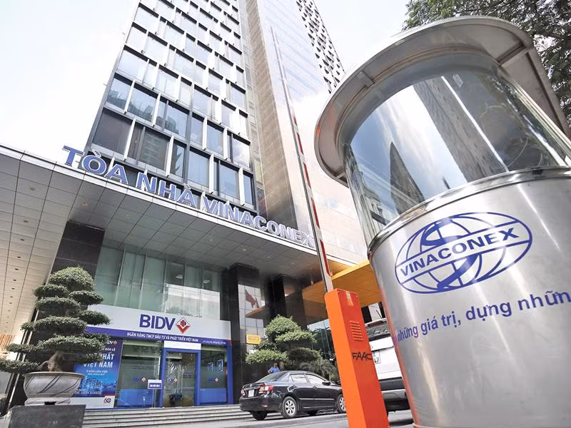 Soi khoi “no chong no” khung cua Vinaconex… tra mai khong het