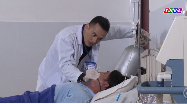 Phim tiep song 'Tieng set trong mua' gay tranh cai vi ngap canh nong, bao luc